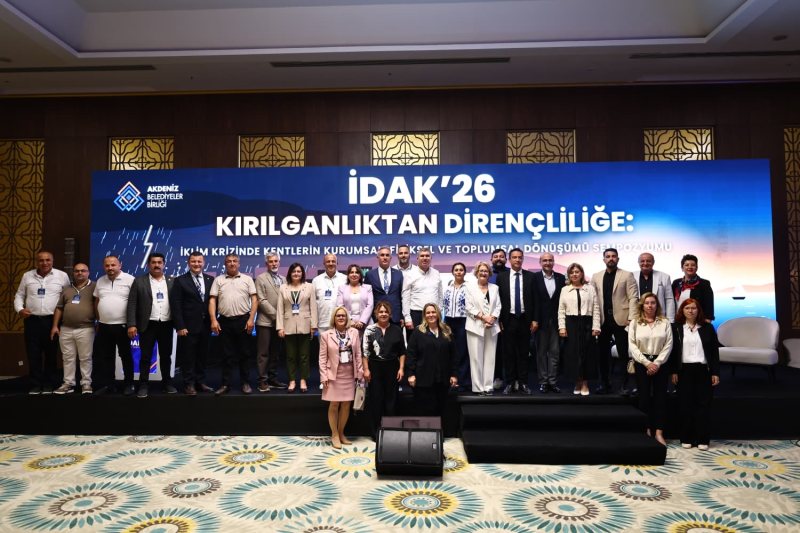 İDAK’26 KIRILGANLIKTAN DİRENÇLİLİĞE: İKLİM KRİZİNDE KENTLERİN KURUMSAL… — fotoğraf 1